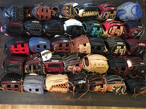 The 5 Most Popular Gloves in Baseball