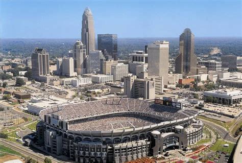 Charlotte+nc | Charlotte, North Carolina Skyline | Bank of america stadium, Travel spot, North ...