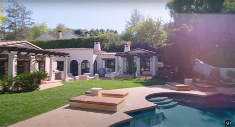 Kendall Jenner's Los Angeles House Is So Mature And So Organic