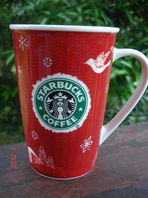 A Cup A Day: 2008 Starbucks Red Holiday Mug