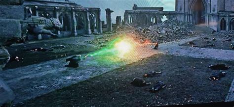 Last fighting scene of last Harry Potter movie makes a clear and bright reference to Portuguese ...