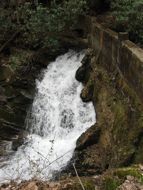 NC Waterfall Hikes: Catawba Falls, NC