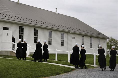 What are the different types of Mennonites? - Christian Faith Guide