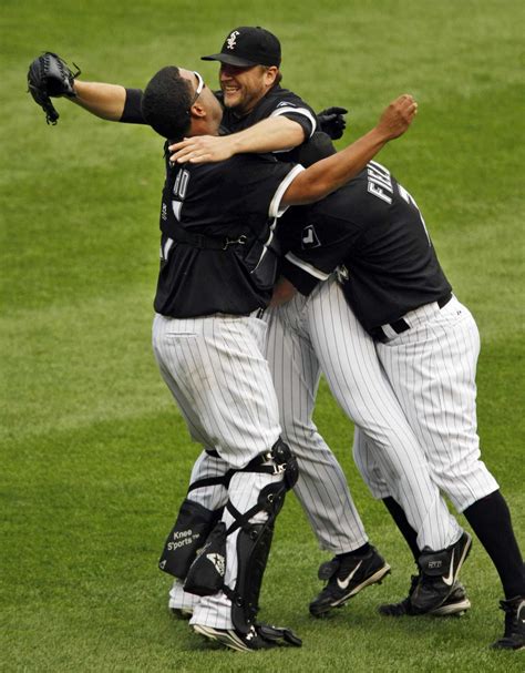 Perfection: Sox' Mark Buehrle pitches perfect game