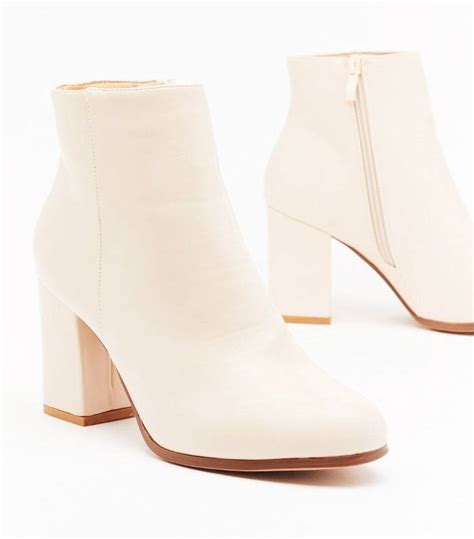 21 of the Best Cream Ankle Boots for Women | Who What Wear