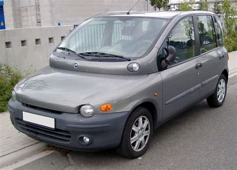 Fiat Multipla: The Ugliest Car on the Road – Norbert Haupt