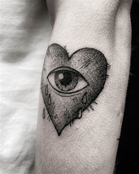 Top 99 Best Black Heart Tattoo Ideas - [2020 Inspiration Guide]