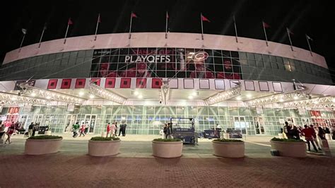 Stanley Cup Playoffs | Carolina Hurricanes lose game to to Panthers as ...