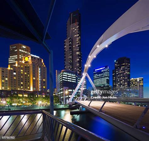 229 Southbank Pedestrian Bridge Stock Photos, High-Res Pictures, and ...