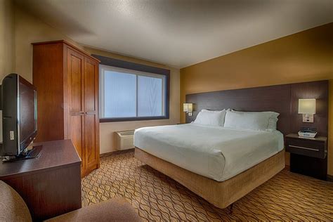 HOLIDAY INN EXPRESS & SUITES GRAND CANYON, AN IHG HOTEL - Updated 2023 Prices & Reviews (Tusayan ...