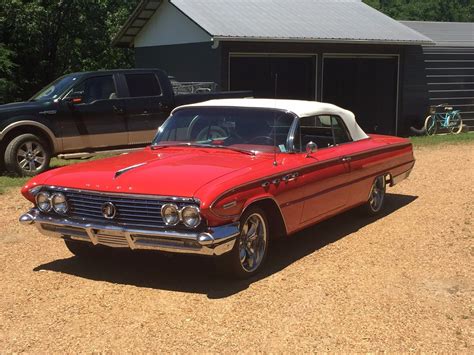 New top 1961 Buick Electra 225 Convertible for sale