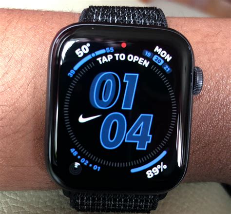 Have you seen this weird Nike Apple Watch bug that moves digits around the watch face? | iMore