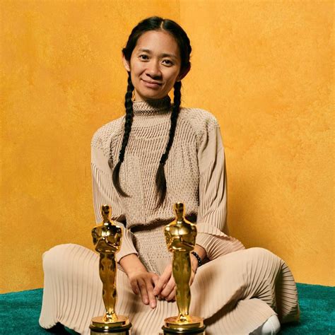 Can we talk about the sneakers Chloé Zhao wore to the 2021 Oscars?