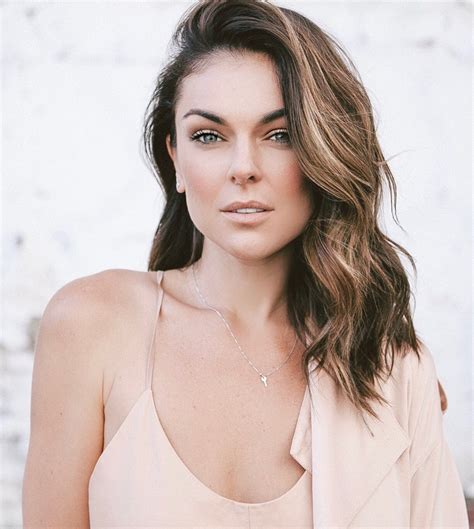 Marvel's Inhumans Casts Smallville Vet Serinda Swan as Medusa