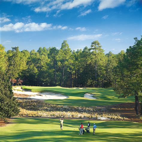 Pinehurst – Golf Resorts of the World