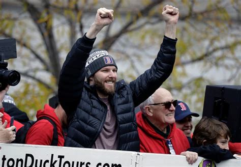 Boston Red Sox Victory Parade: Photos Of World Series Win Celebration ...