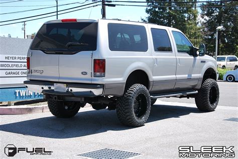 Ford Excursion Hostage - D531 Gallery - Perfection Wheels