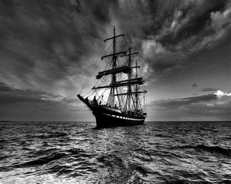 Dark Ship Wallpapers - Top Free Dark Ship Backgrounds - WallpaperAccess