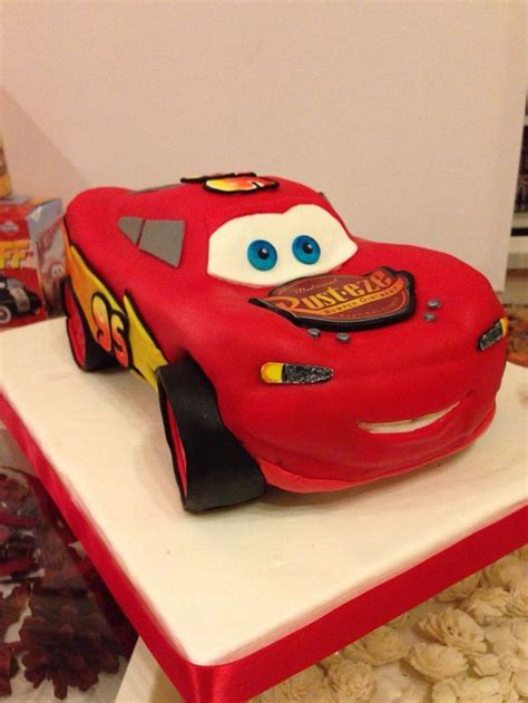 Rayo Mcqueen Cake, Cars Cake - Decorated Cake by Mónica - CakesDecor