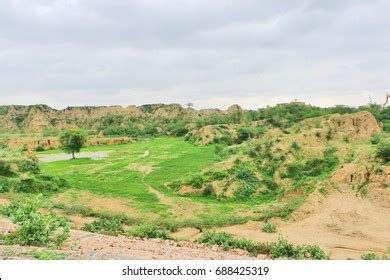 Infamous Chambal Valley Known Paradise Dacoits Stock Photo 688425319 ...