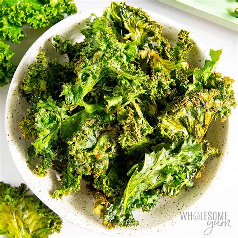 Kale Chips Recipe (10 Flavor Options!) - Wholesome Yum