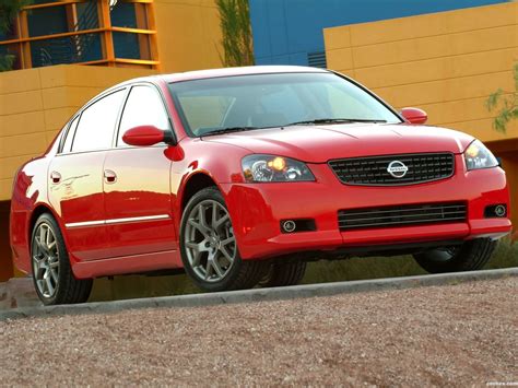 Fotos de Nissan Altima SE-R 2005