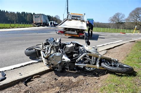 Accident moto : qu’est ce qui tue (vraiment) les motards