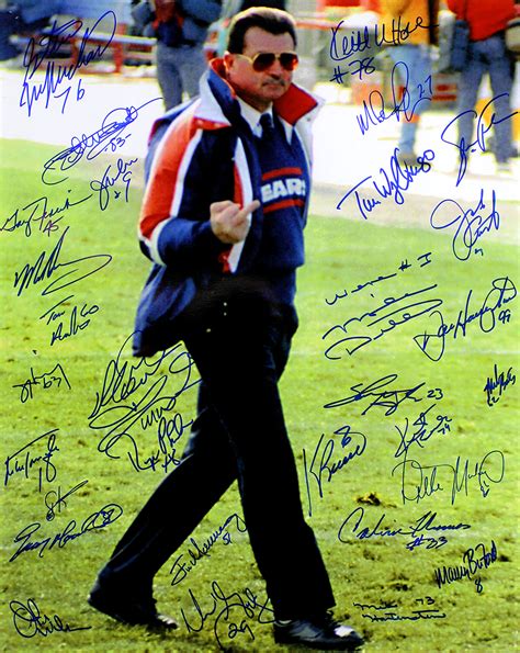 1985 Chicago Bears Super Bowl Champs Autographed 16x20 Photo - 30 ...