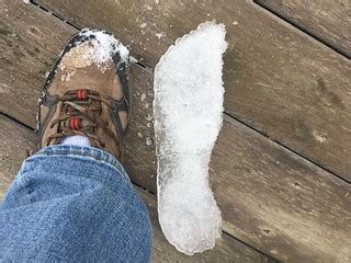 Snow Foot Cast | It's my size | Alan Levine | Flickr
