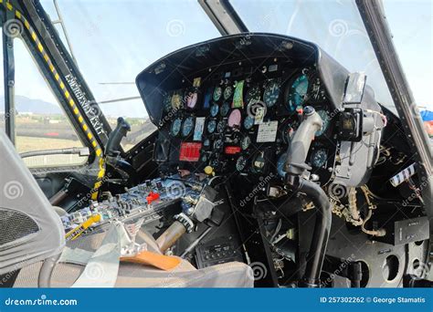 Agusta Bell UH-1H - Huey of Greek Army Cockpit - Athens Flying Week ...