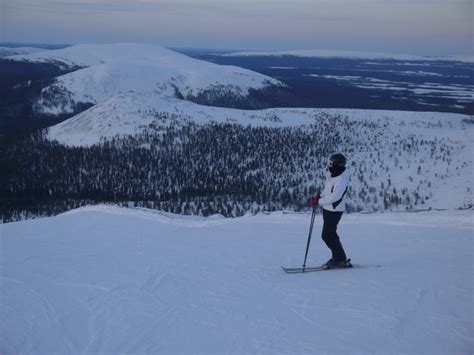 Weekly update: skiing in Lapland - S/Y Dolphin Dance