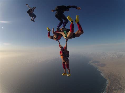 Download Skydiving Sports 4k Ultra HD Wallpaper