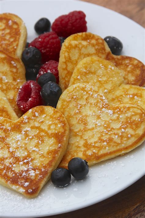 Heart shaped pancakes – Artofit