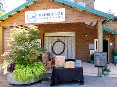 WSHG.NET | Showcasing Bainbridge Island Wineries — Wine on the Rock | Featured, Food ...