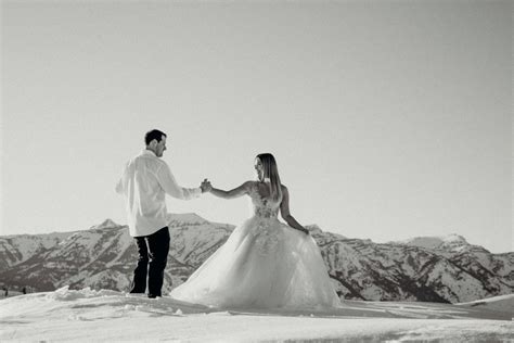 Amangani Wedding Portraits in Jackson Hole | Isaac & Stephanie - Erin Wheat Co.