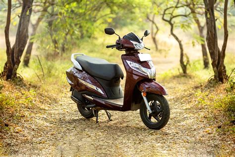 Honda 2019 Activa 125 BS6 Deluxe Price, Images, Mileage, Specs & Features