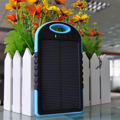 Emergency power supply for phones | Solar power bank, Mobile power ...