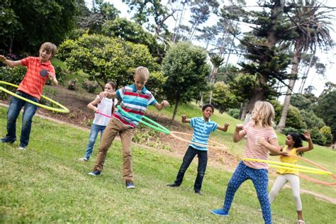 9 Kids Picnic Games for Outdoor Fun - 24hourfamily.com