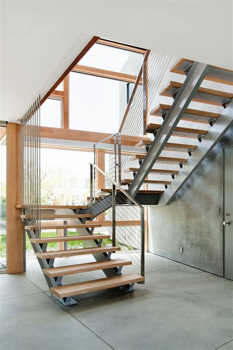 Manhattan Beach House | Walker Workshop | Archinect | Steel stairs design, Staircase design ...