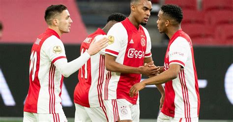 Highlights Ajax - Feyenoord | Ajax show fighting spirit