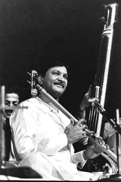 Besides Pure Classical Ragas, Hariprasad Chaurasia Worked on Experimental Music – raaggiri