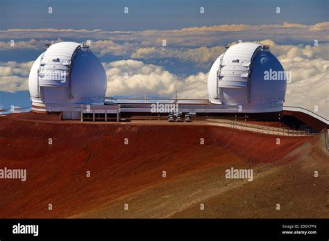 Views of Mauna Kea OBservatory Stock Photo - Alamy