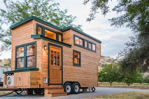 TINY HOUSE TOWN: California Tiny House #1