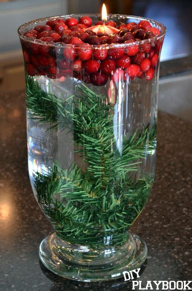 22 Stunning Holiday Centerpieces to Impress your Guests