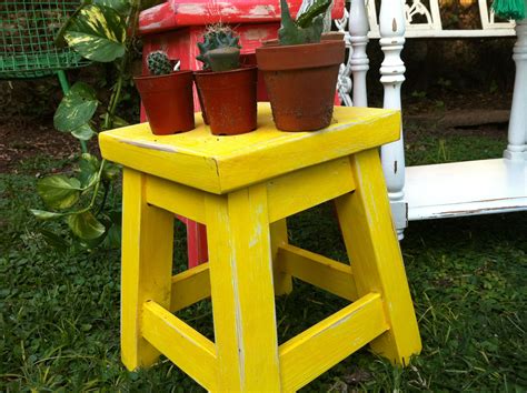 BANCO AMARILLO DECAPADO Bar Stools, Furniture, Home Decor, Yellow ...