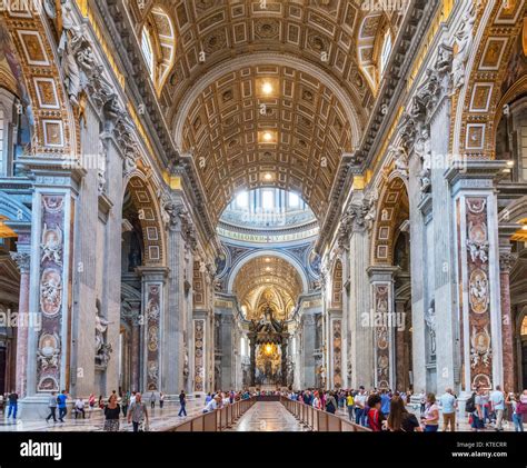 Nave of St Peter's Basilica, Vatican City, Rome, Italy Stock Photo - Alamy