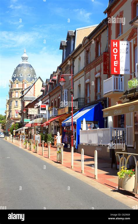 Rue des Bains, Houlgate, Calvados, Normandy, France Stock Photo - Alamy