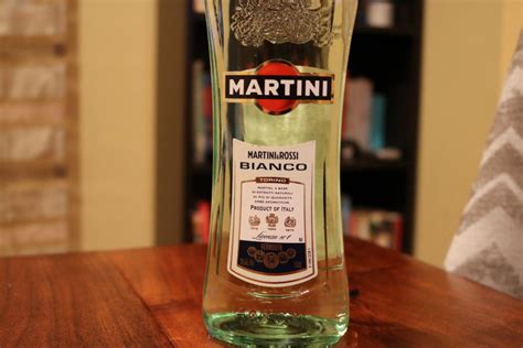 Martini & Rossi Bianco Vermouth - FIrst Pour Wine