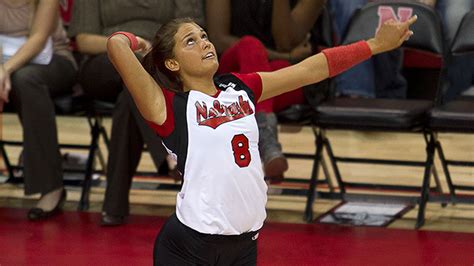 Husker Volleyball Follows Football's Lead - Beats Northwestern in Five ...