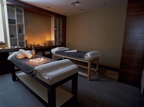 Why a Couple’s Spa Day is the Perfect Date for Couples